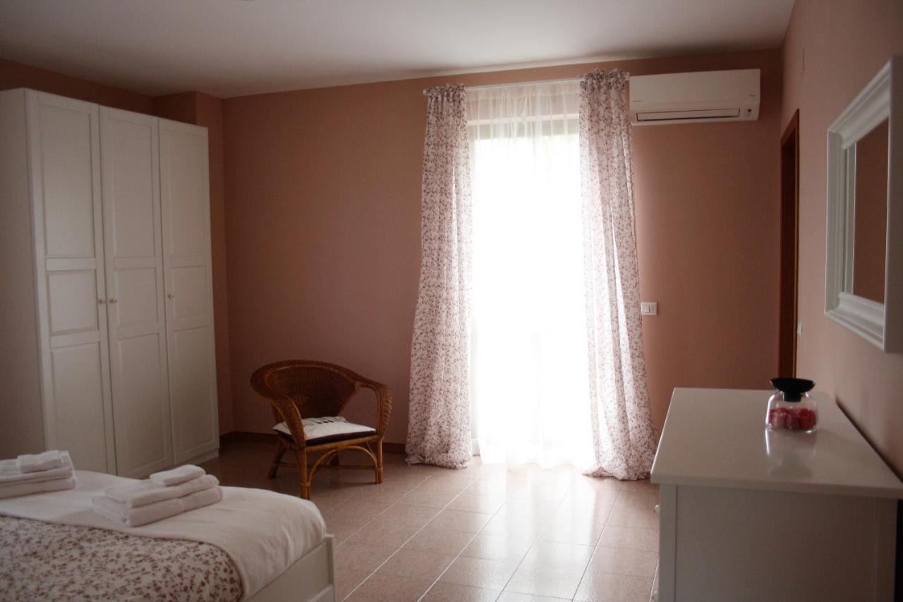 Villa La Pinetina Pescara Exterior foto